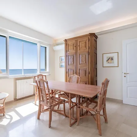 The Sound Of The Sea By Wonderful Italy Apartmán *